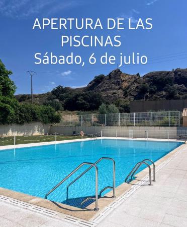 Imagen Azara abre las piscinas municipales