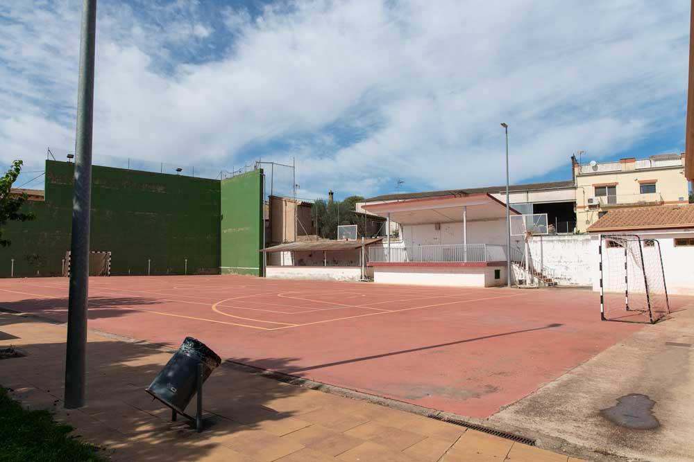 Imagen: Instalaciones deportivas en Azara.